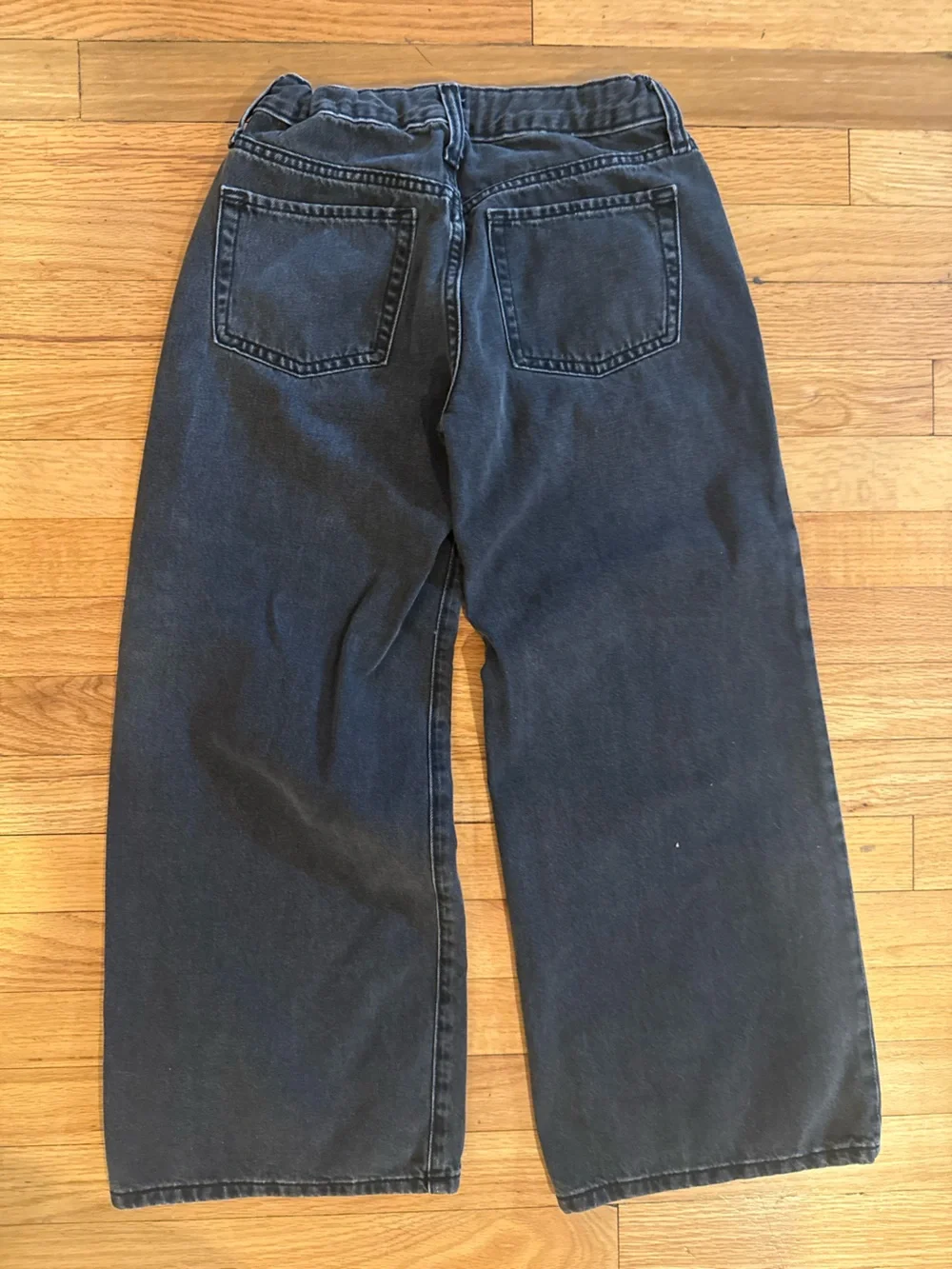 Old Navy Relaxed Wide-Leg Black Jeans